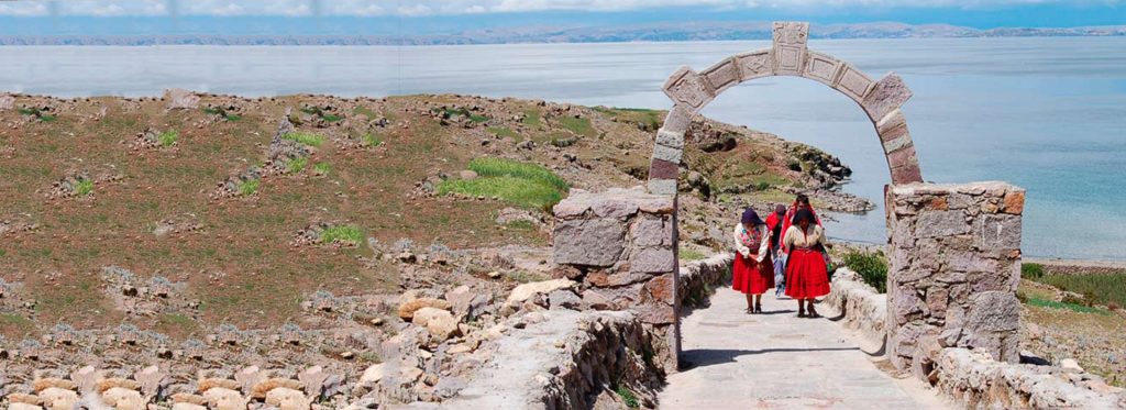 Lee más sobre el artículo Islas Uros, Taquile y Amantani de (2 días)